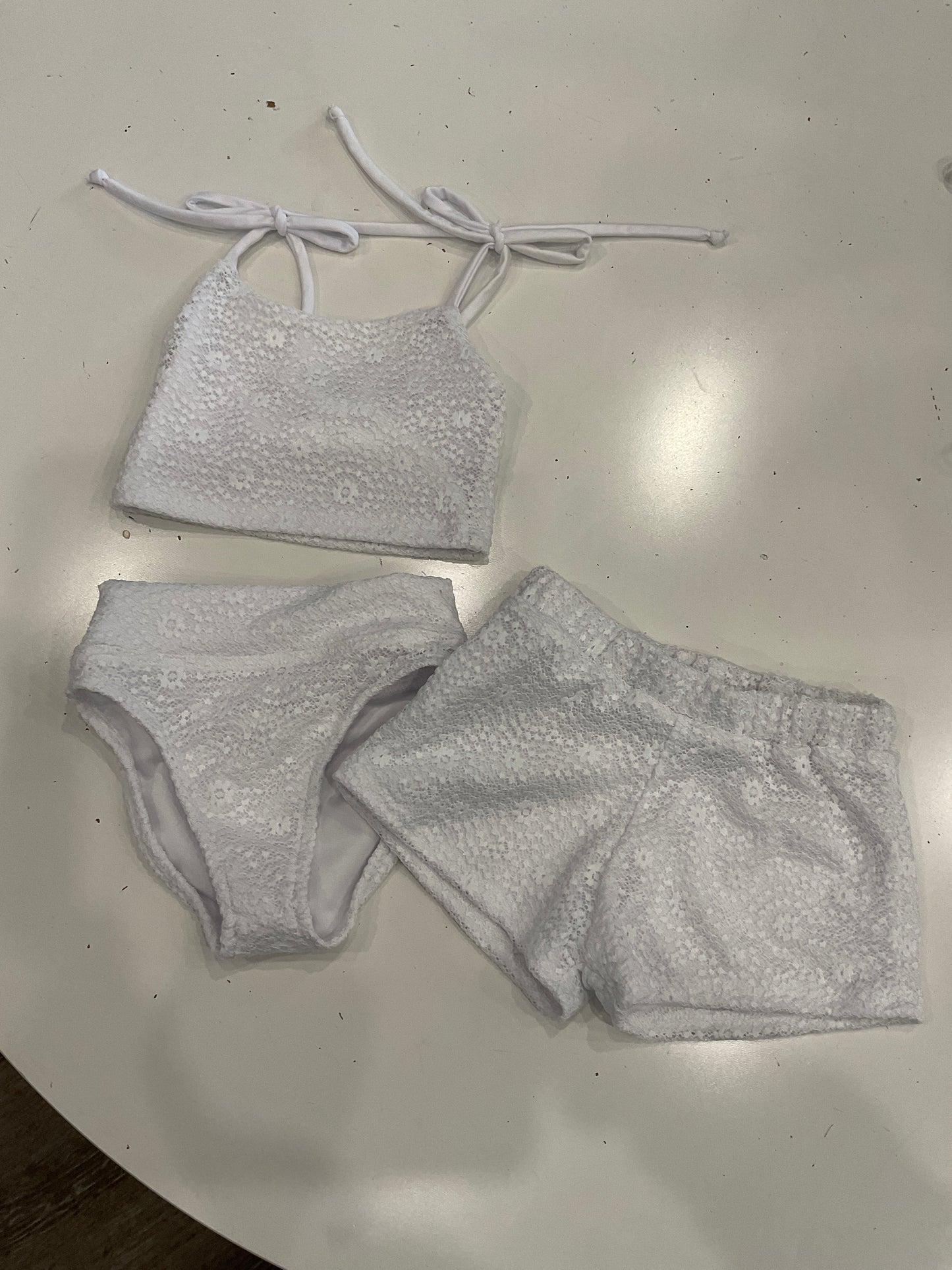 Let Tout Petit- White Lined Short