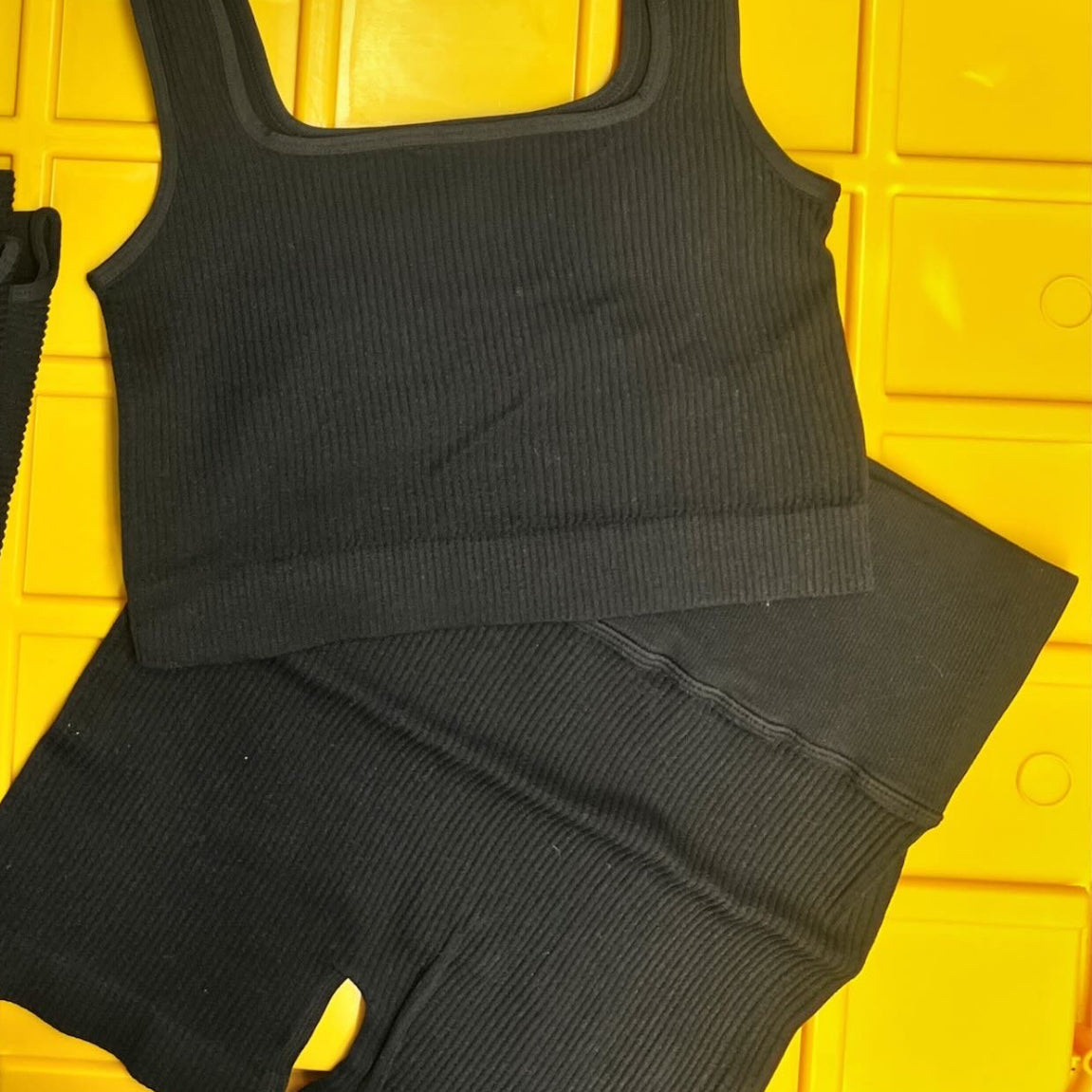 Malibu Sugar
Black short and tank set
One size