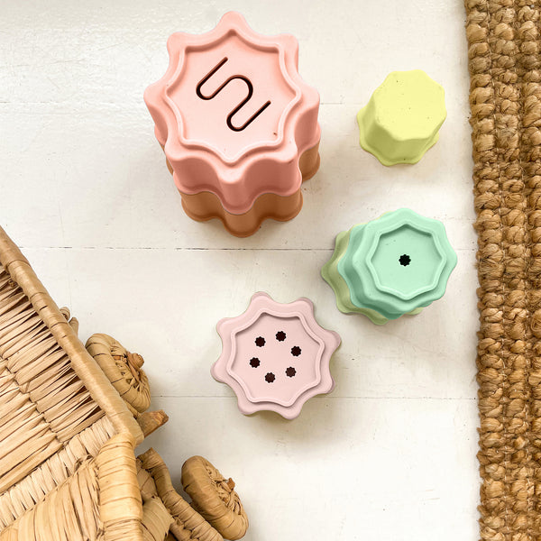 Sunnylife Silicone Stacking Tower Circus