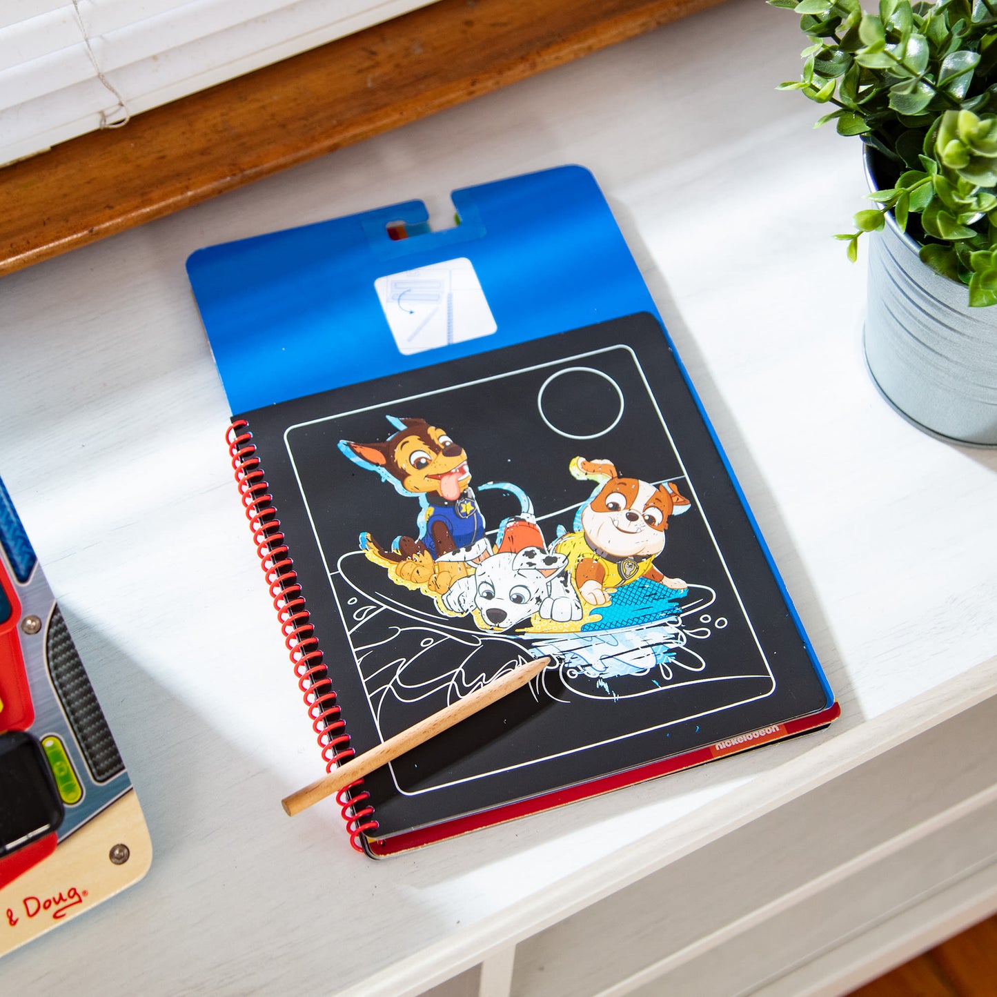 Melissa & Doug PAW Patrol Scratch Art Pad - Chase