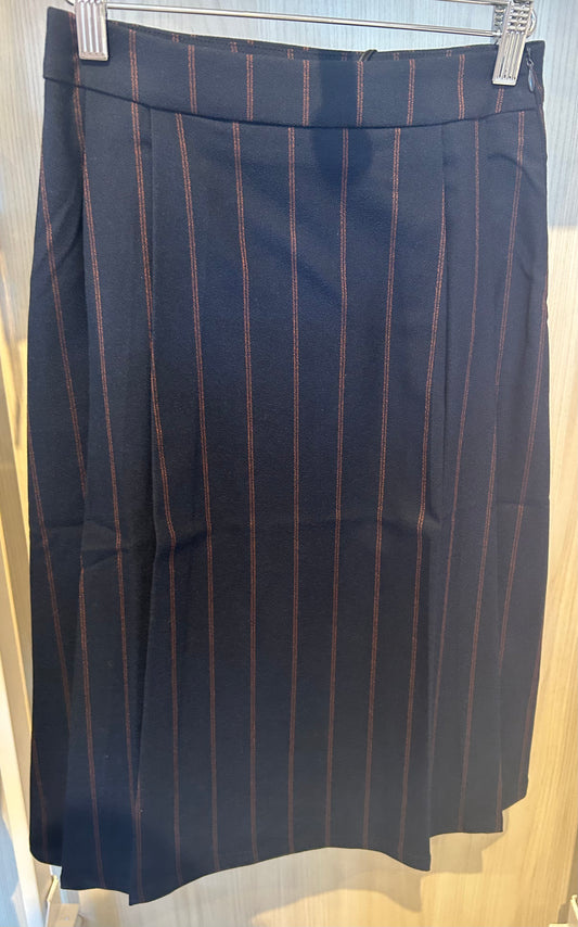 Indee: Long Navy Plaited Skirt Tamtam