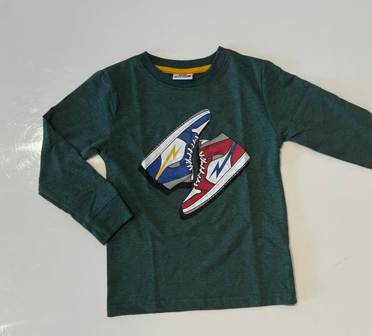 Mish kickin in jersey hunter green