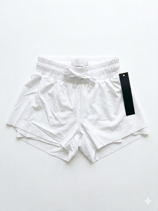 Suzette - Fly Away Shorts, White