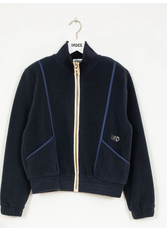 Indee: SWEATER TOKYO ZIPPED FLEECE SWEATER WITH
CONTRASTED PIPINGS