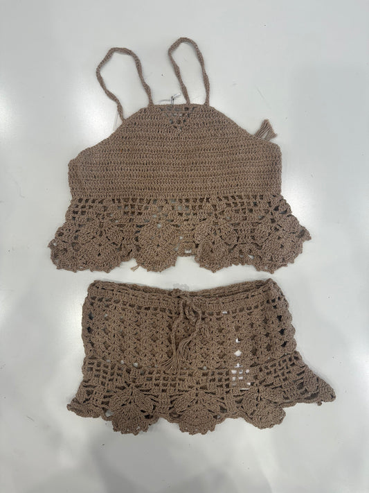 Planet sea beige crochet flower top and skirt