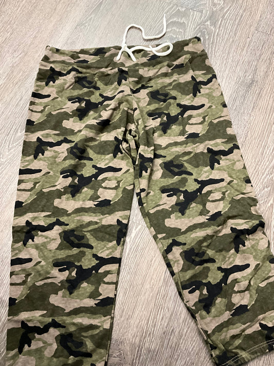 Monrow Camo capris sweatpants