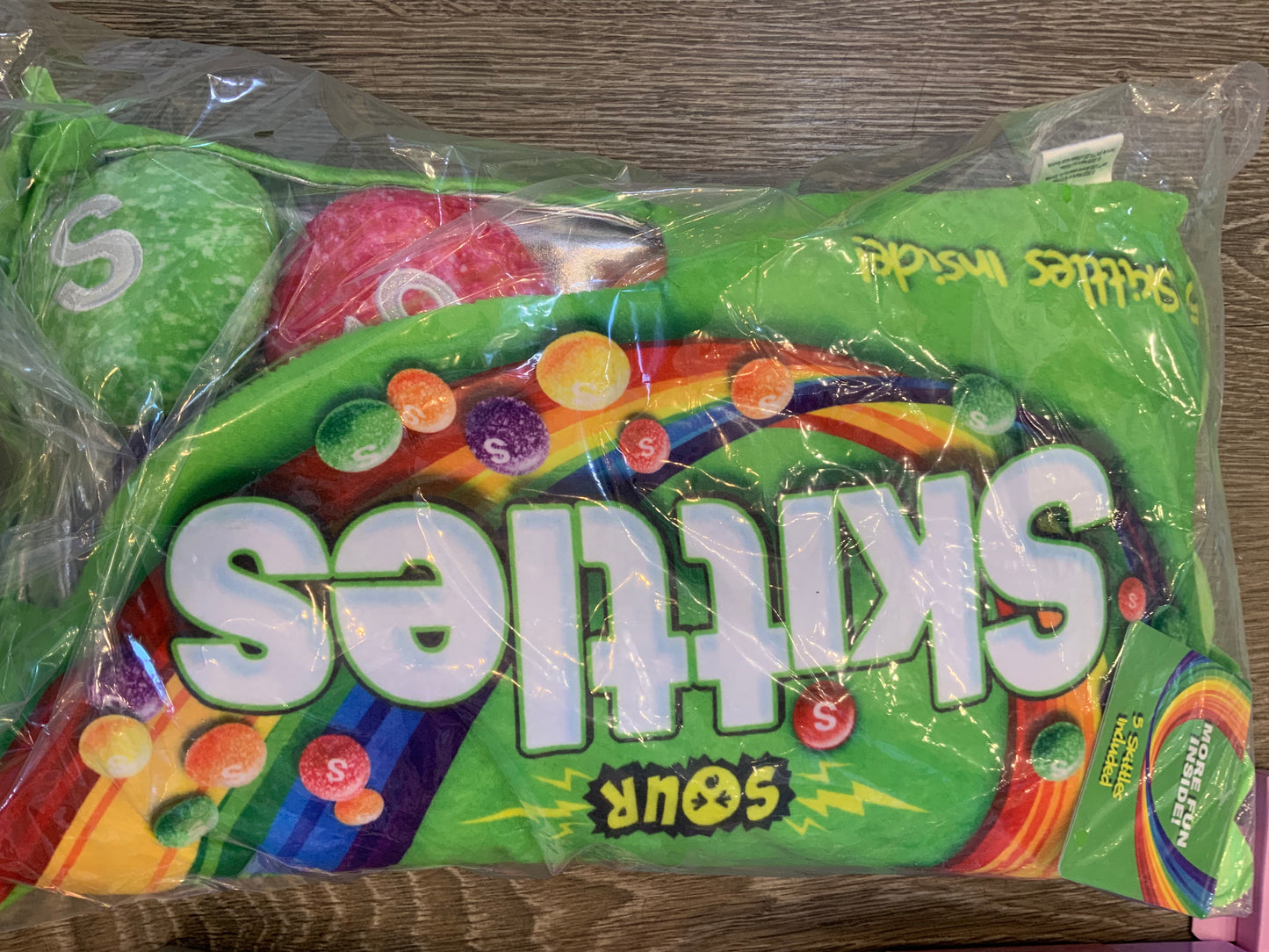 Iscream sour skittles