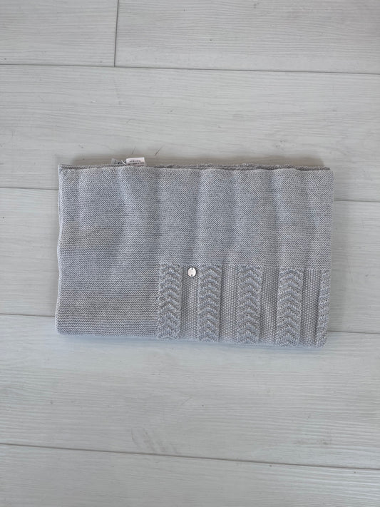 Paz Rodriguez Knit Newborn Blanket Pulgarcito 031-112016