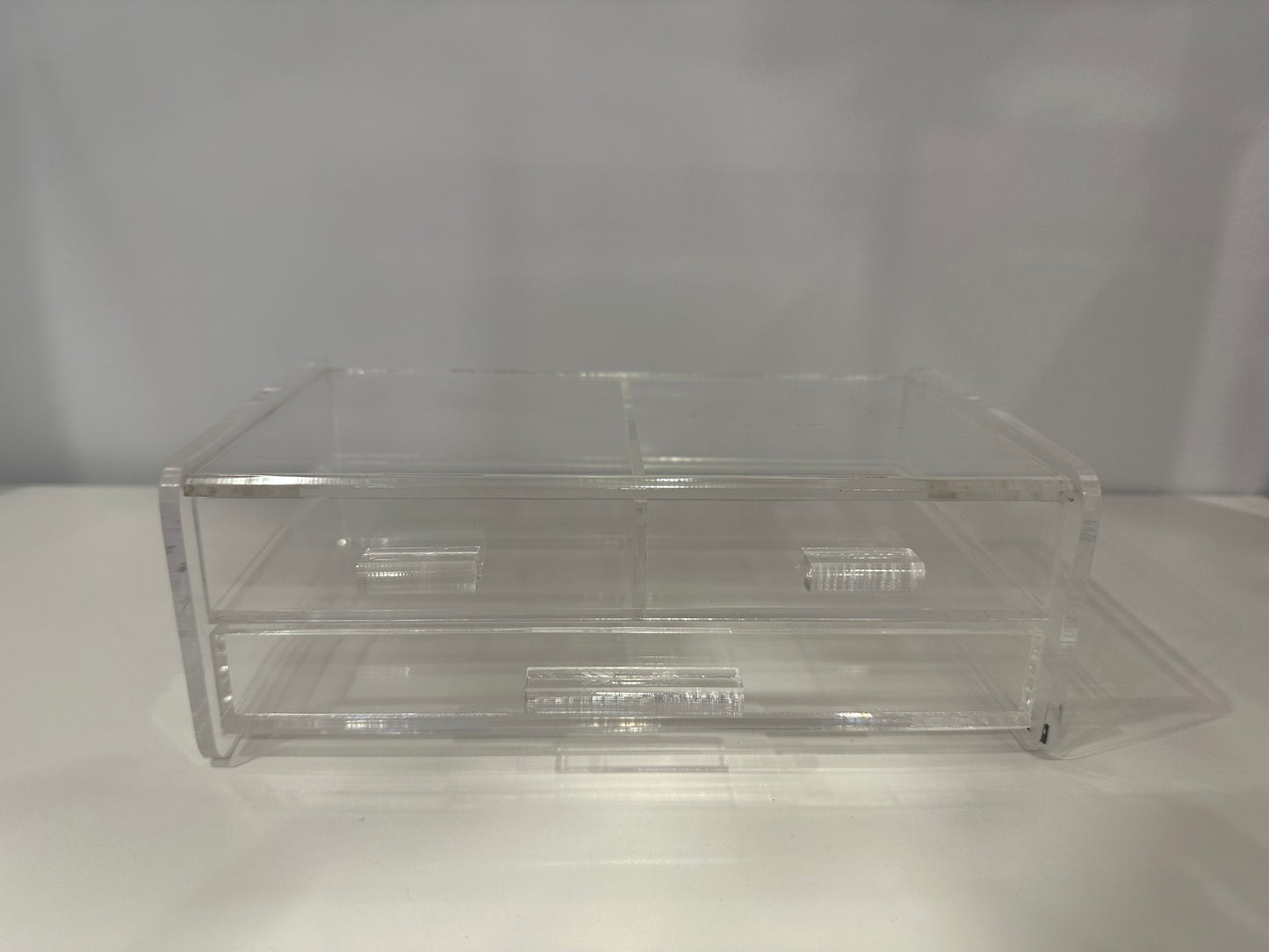 Acrylic jewelry box