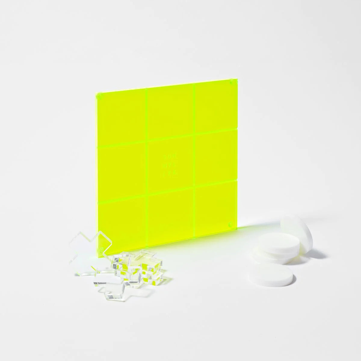 Sunnylife Lucite Tic-tac-toe Limited Edition Neon