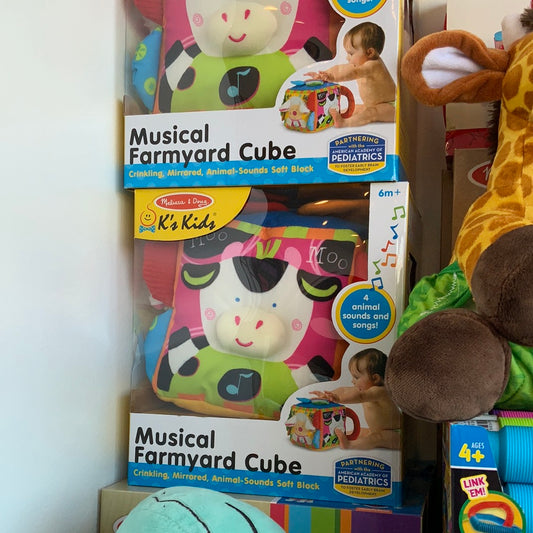 Melissa & Doug Musical Farmyard Cube